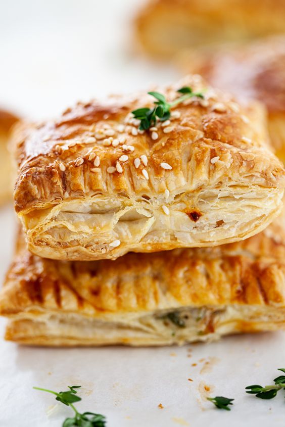 Creamy chicken puff pastry puffs